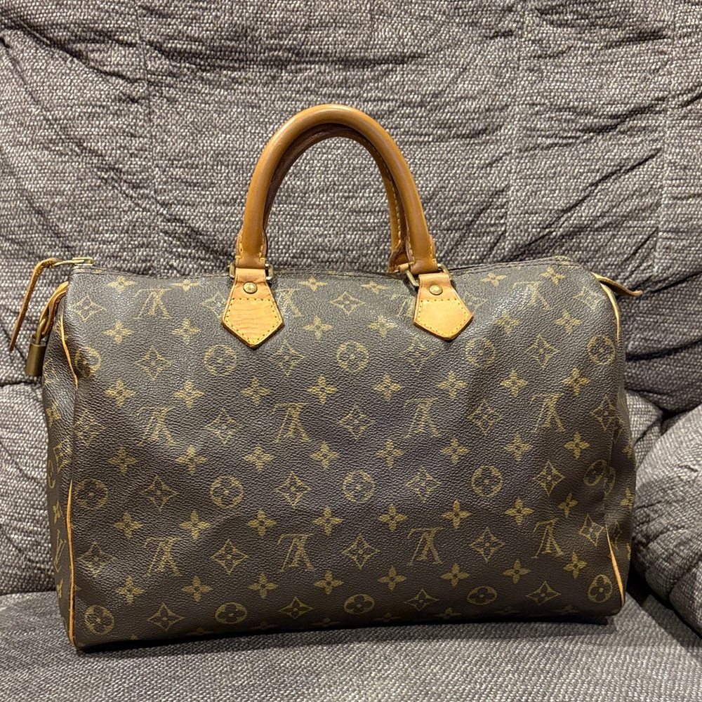 Louis Vuitton  Speedy 35 Monogram Bag - Picture 2 of 13